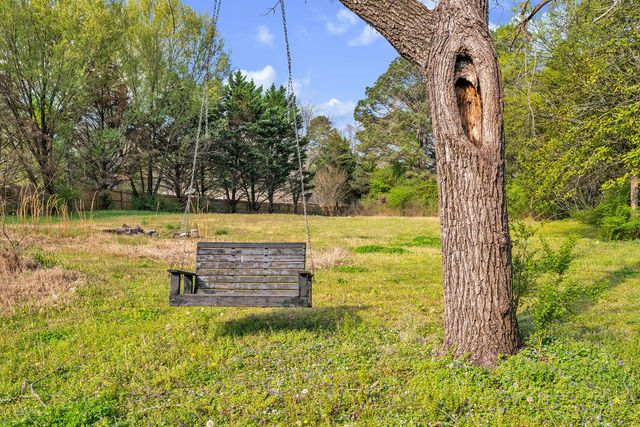 550 Osburn Rd, Chickamauga, GA 30707