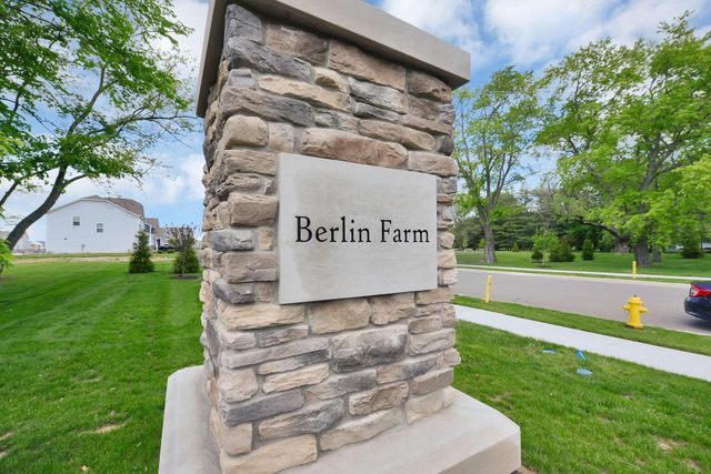 1688 Longhill Drive, Delaware, OH 43015