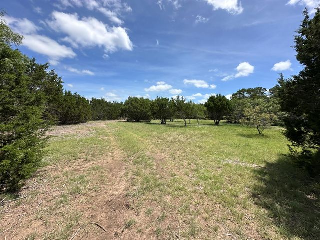 251 StarGazer DR, Lampasas, TX 76550