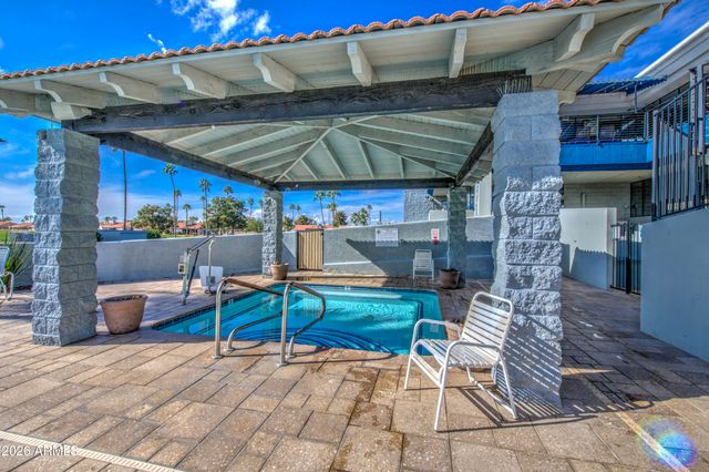 6552 S SAWGRASS Drive, Chandler, AZ 85249