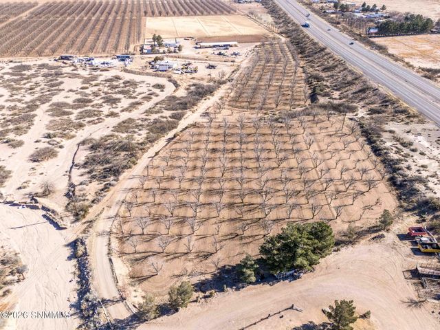 201 Squirrel Road, Las Cruces, NM 88007
