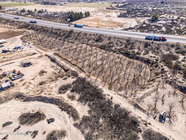 201 Squirrel Road, Las Cruces, NM 88007