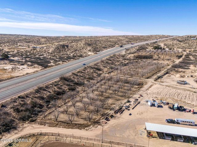 201 Squirrel Road, Las Cruces, NM 88007