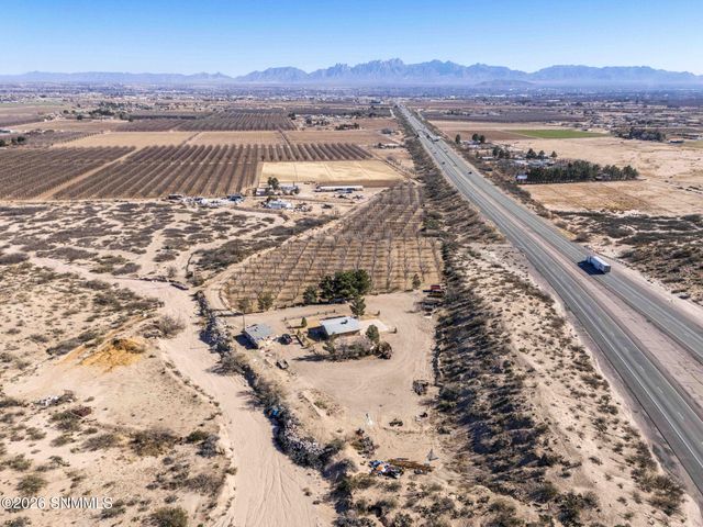 201 Squirrel Road, Las Cruces, NM 88007