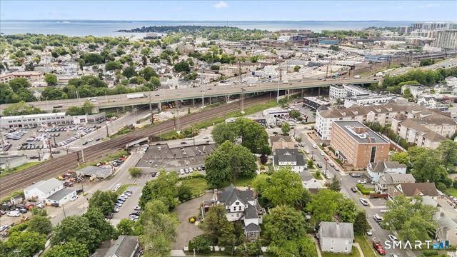 5 Hundley Court 2C, Stamford, CT 06902