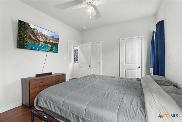 104 Avenue B, Moody, TX 76557