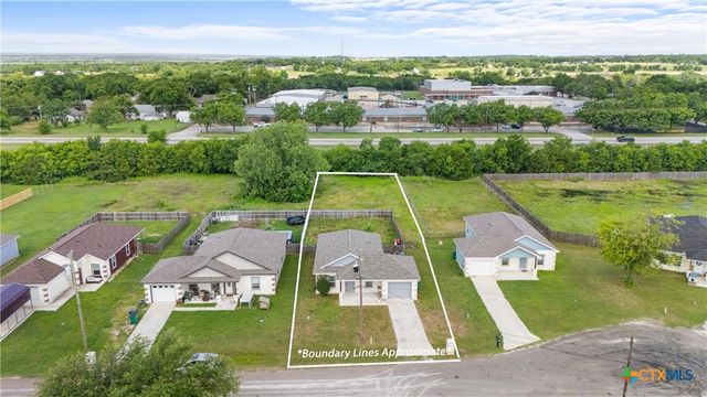 104 Avenue B, Moody, TX 76557