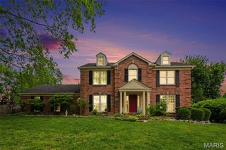 4717 Southridge Park Court, Oakville, MO 63129