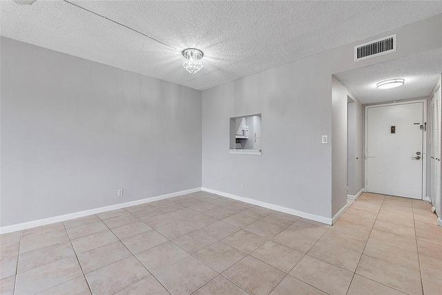 4354 NW 9th Avenue 12-3d, Deerfield Beach, FL 33064