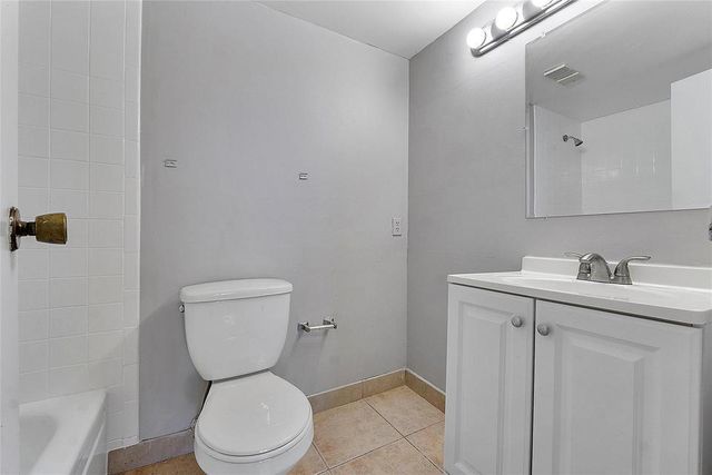 4354 NW 9th Avenue 12-3d, Deerfield Beach, FL 33064