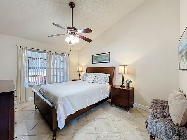 2871 BOULDER FALLS COURT, Apopka, FL 32703