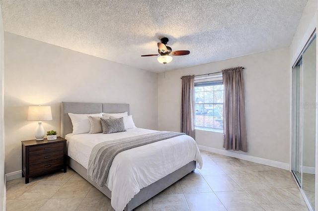 2871 BOULDER FALLS COURT, Apopka, FL 32703