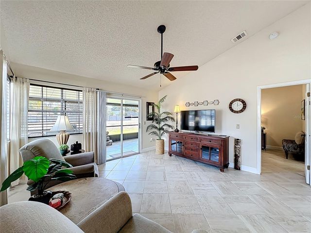 2871 BOULDER FALLS COURT, Apopka, FL 32703