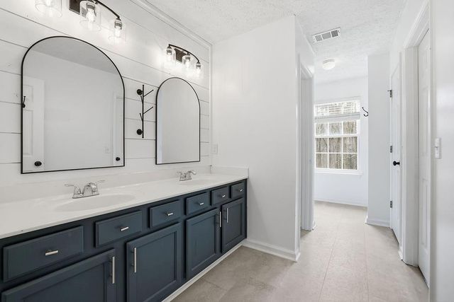 8515 River Hill Commons Drive, Ball Ground, GA 30107