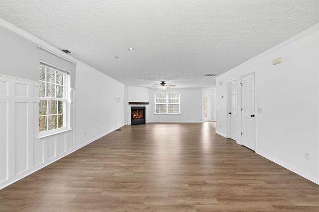 8515 River Hill Commons Drive, Ball Ground, GA 30107