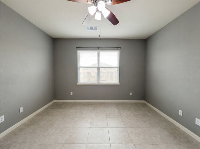 6020 Amber Cliff Lane, Fort Worth, TX 76179