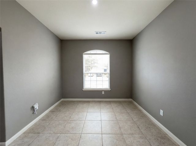 6020 Amber Cliff Lane, Fort Worth, TX 76179