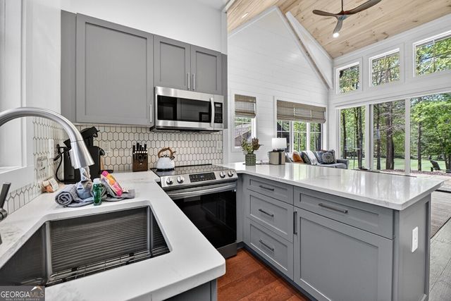 HC15 Old Toccoa Loop, Mineral Bluff, GA 30559