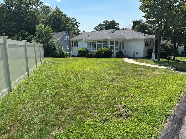 50 Wasiota Avenue, North Providence, RI 02911