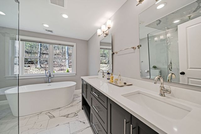 17 Sunrise Terrace, Needham, MA 02492