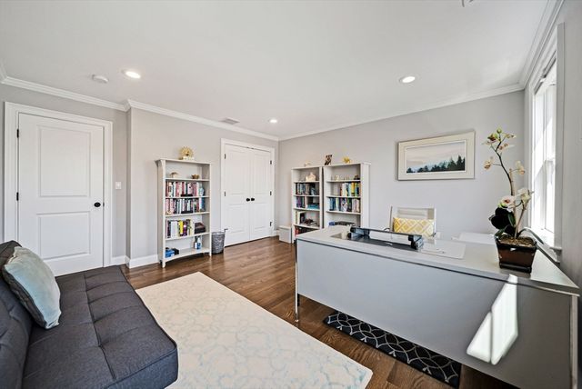 17 Sunrise Terrace, Needham, MA 02492