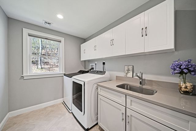 17 Sunrise Terrace, Needham, MA 02492
