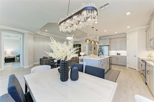 576 RAVELLO BOULEVARD, Nokomis, FL 34275