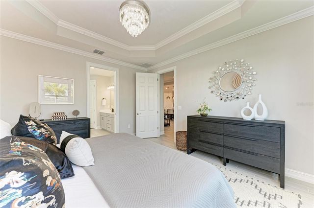 576 RAVELLO BOULEVARD, Nokomis, FL 34275