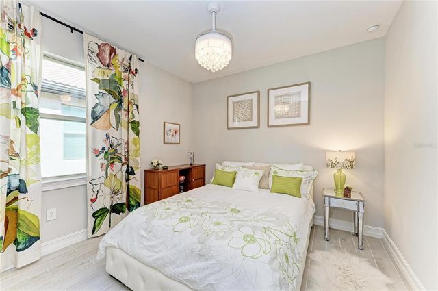 576 RAVELLO BOULEVARD, Nokomis, FL 34275