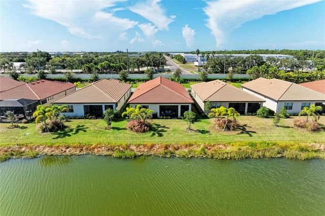 576 RAVELLO BOULEVARD, Nokomis, FL 34275