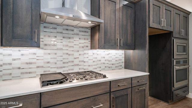 23080 E CARRIAGE Way, Queen Creek, AZ 85142