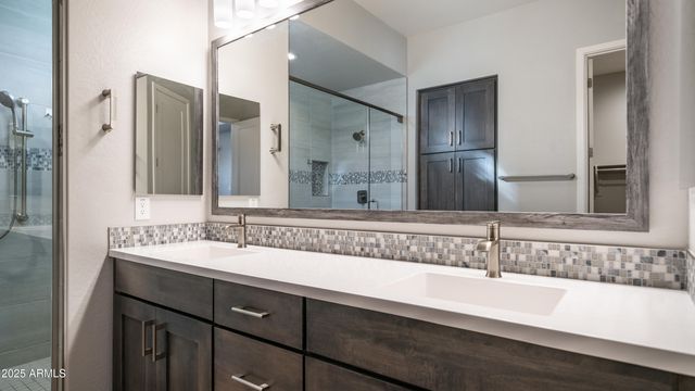 23080 E CARRIAGE Way, Queen Creek, AZ 85142