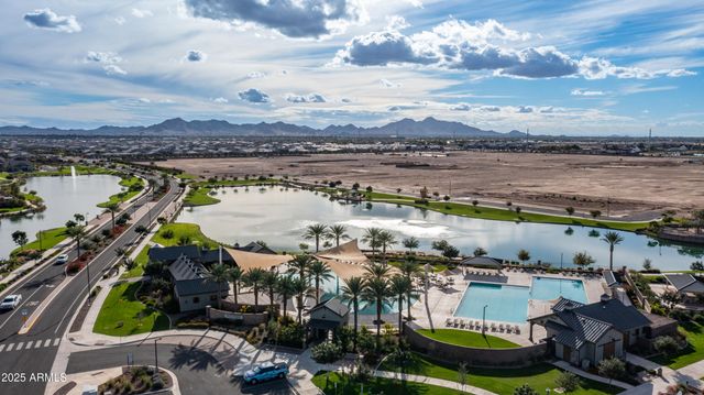 23080 E CARRIAGE Way, Queen Creek, AZ 85142