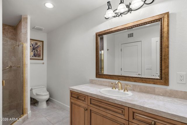 5225 E TURQUOISE Avenue, Paradise Valley, AZ 85253