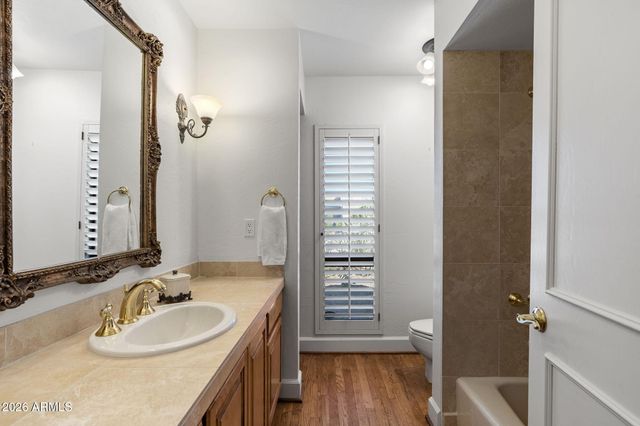 5225 E TURQUOISE Avenue, Paradise Valley, AZ 85253