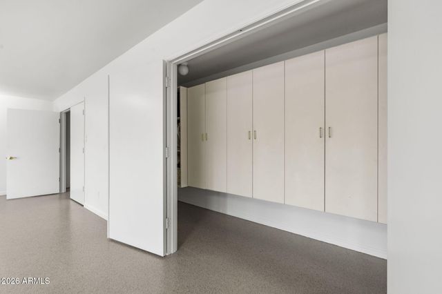 5225 E TURQUOISE Avenue, Paradise Valley, AZ 85253