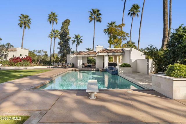 5225 E TURQUOISE Avenue, Paradise Valley, AZ 85253