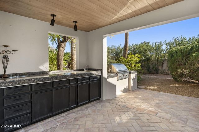 5225 E TURQUOISE Avenue, Paradise Valley, AZ 85253