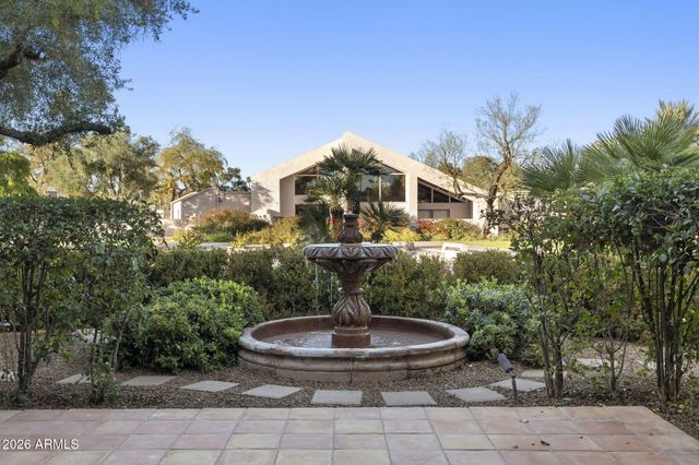 5225 E TURQUOISE Avenue, Paradise Valley, AZ 85253