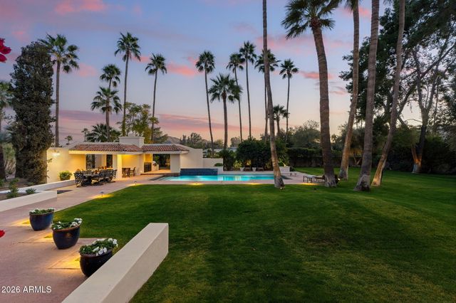 5225 E TURQUOISE Avenue, Paradise Valley, AZ 85253