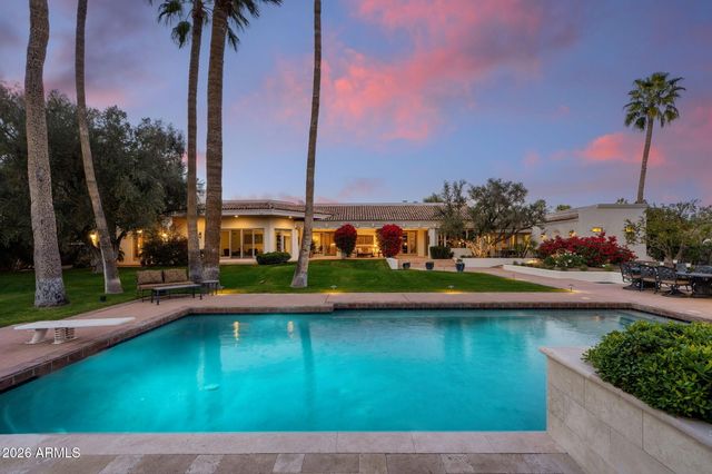 5225 E TURQUOISE Avenue, Paradise Valley, AZ 85253