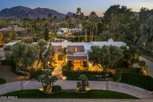 5225 E TURQUOISE Avenue, Paradise Valley, AZ 85253