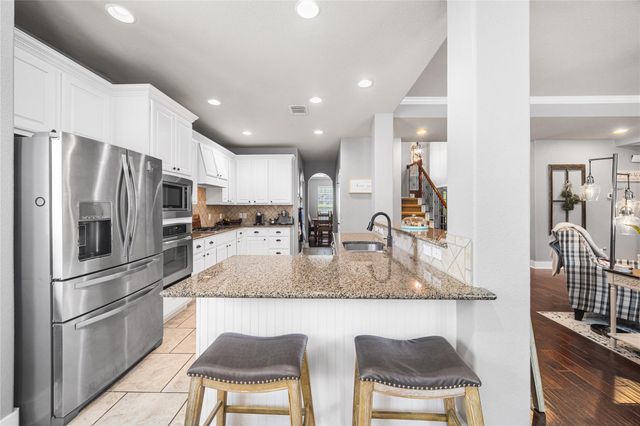 2167 Summit Mist Drive, Conroe, TX 77304