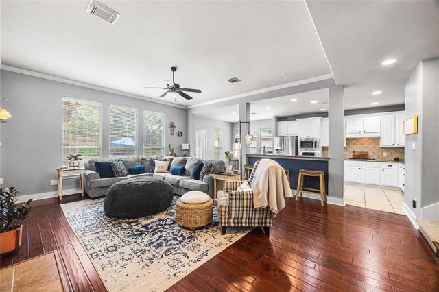 2167 Summit Mist Drive, Conroe, TX 77304