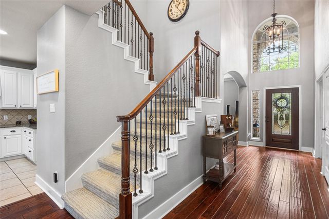 2167 Summit Mist Drive, Conroe, TX 77304