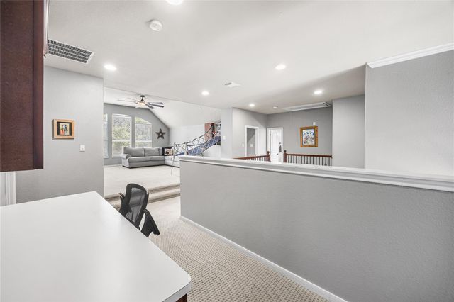 2167 Summit Mist Drive, Conroe, TX 77304