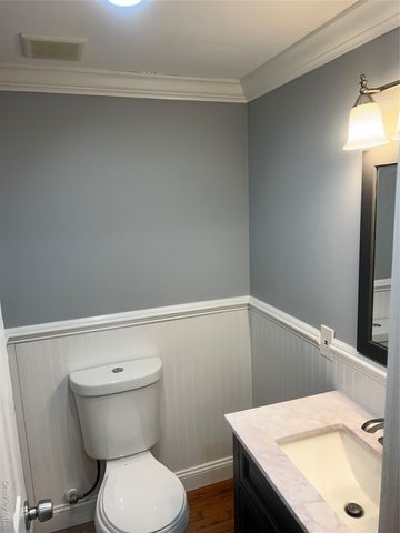 35 Essex Drive, Coram, NY 11727