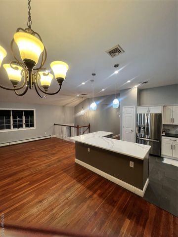 35 Essex Drive, Coram, NY 11727