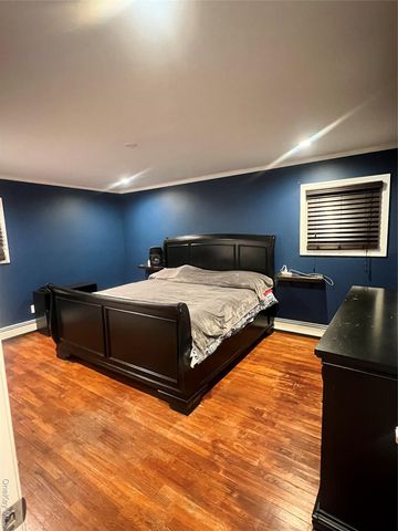 35 Essex Drive, Coram, NY 11727