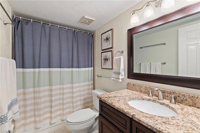 3072 Sandpiper Bay CIR M103, Naples, FL 34112